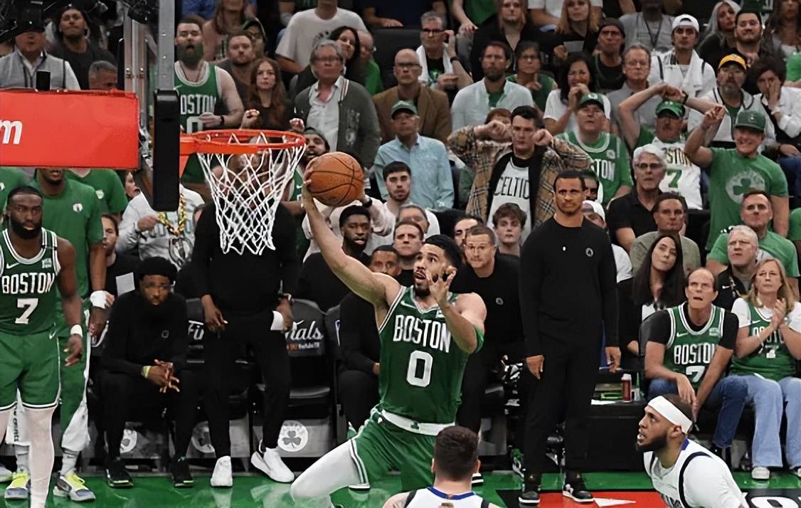 ayx,aiyouxi-关于东契奇在MAD比赛中出色防守,领先优势明显引发热议!气势如虹延续的信息