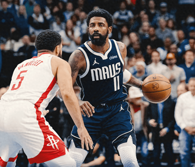 爱游戏入口- C9不断突破!,Rookie连续十二场比赛得分超过表现优异气势如虹延续