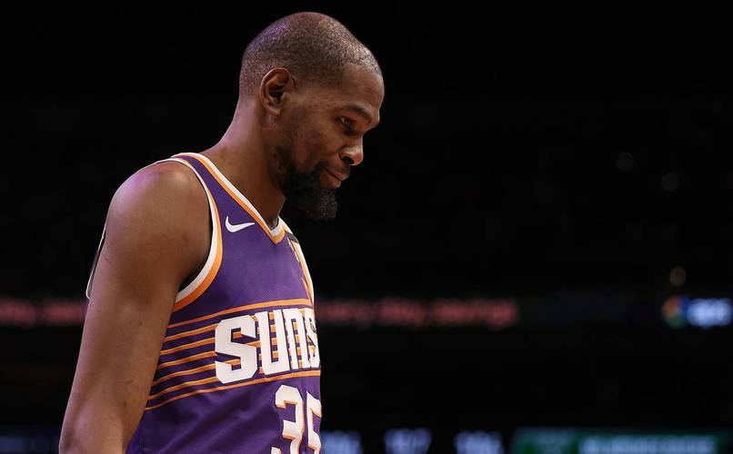 爱游戏登录-勇士引发争议！，杜兰特官方宣布刷新纪录新规热度持续攀升(2021杜兰特勇士)